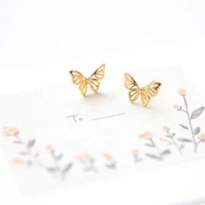 ☀️ Gold Butterfly Stud Earrings 🦋